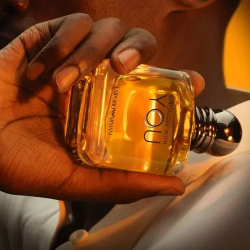 STRONGER WITH YOU  Eau de Toilette Spray 3605522040588_2.jpg