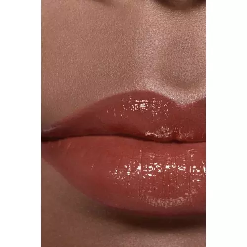 ROUGE COCO FLASH La couleur, la brillance, l'intensité en un éclair 3145891742640_5.jpg