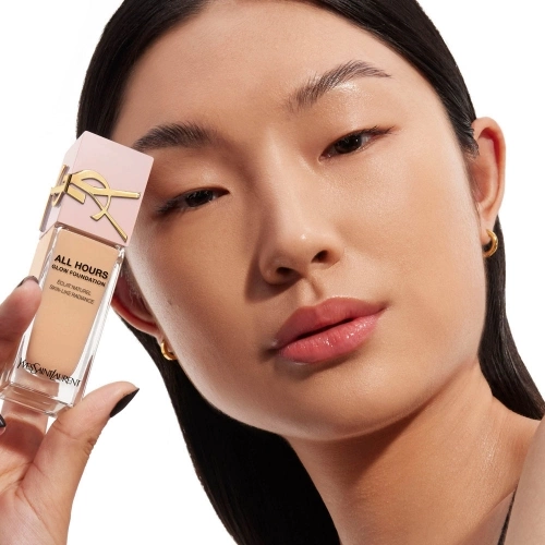 ALL HOURS 24-hour* High Coverage Luminous Foundation 3614274403343_6.jpg