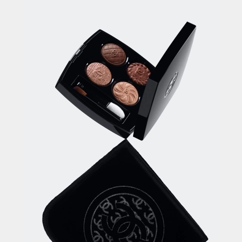 LES 4 OMBRES BOUTONS Multi-effect eyeshadow 3145891512199_7.jpg