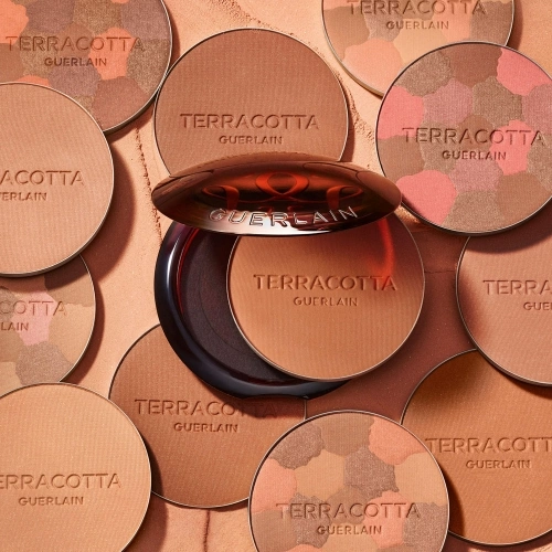 TERRACOTTA La Poudre Bronzante - 96% d’ingrédients d’origine naturelle - Édition limitée 3346470442849_5.jpg