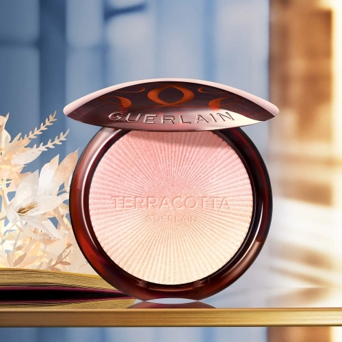 TERRACOTTA LUMINIZER La Poudre Enlumineur - Édition Limitée Éclat scintillant & rosé 3346470621893_2.jpg