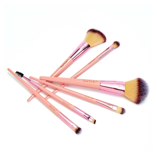 EVERYDAY FLAWLESS Make-up set 995216_BRUSHES_HIRES_CMYK.jpg