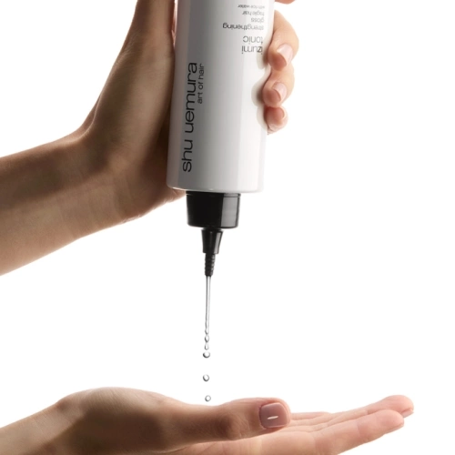 Izumi Tonic Gloss Gloss fortifiant pour cheveux fragiles avec de l'eau de riz 