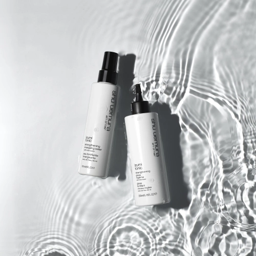 Izumi Tonic Gloss Gloss fortifiant pour cheveux fragiles avec de l'eau de riz 