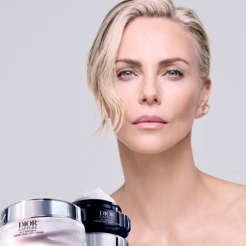 DIOR CAPTURE  Rich Cream - Face and neck, anti-ageing correction, wrinkles and firmness 3348901733700_5.jpg