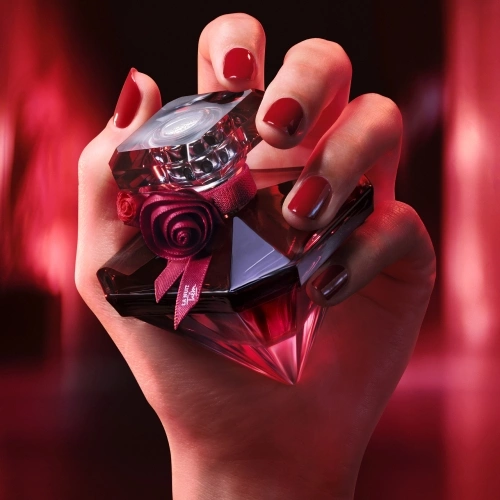 LA NUIT TRÉSOR ROUGE DRAMA Eau de Parfum Intense 3614274517804_3.jpg