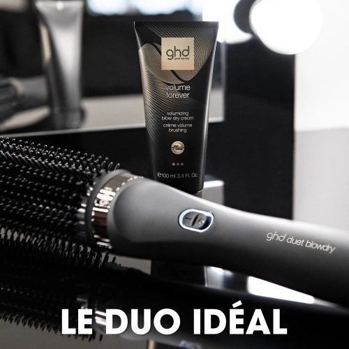 VOLUME FOREVER Light blow-dry cream to create an XXL volume 
