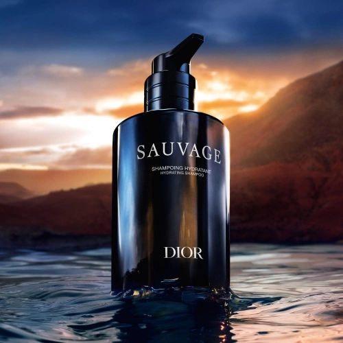 SAUVAGE Moisturizing and softening shampoo 3348901791526_1.jpg