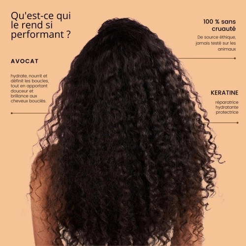 KÉRATINE X BOUCLES Shampoing qui définit, hydrate et réduit les frisottis des cheveux texturés 