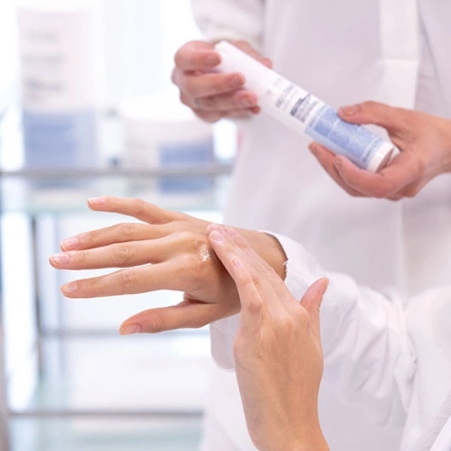 RESTART HYDRATATION Hydrating Anti-frizz Drops 