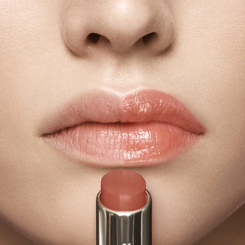 FUTURIST Tinted plumping lip balm 887167785250_5.jpg