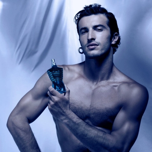 LE MALE IN BLUE Eau de Parfum Vaporisateur 8435415114356_4.jpg