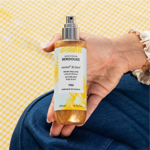 MONOÏ & TIARÉ Glitter Mist for Body and Hair 3331849031021_02.jpg