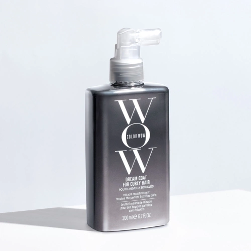 DREAM COAT DEFINING SPRAY FOR CURLY HAIR All-in-One Frizz-Free Curl Defining Spray 5060150185304_3.jpg