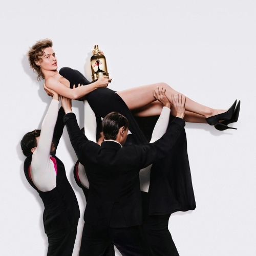 LA FAVORITE Eau de Parfum 8410225597780_4.jpg