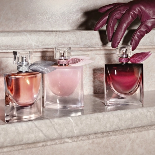 LA VIE EST BELLE L'ELIXIR VERY CHERRY Eau de Parfum Intense Femme Cerise Boisé 3614274749861_5.jpg