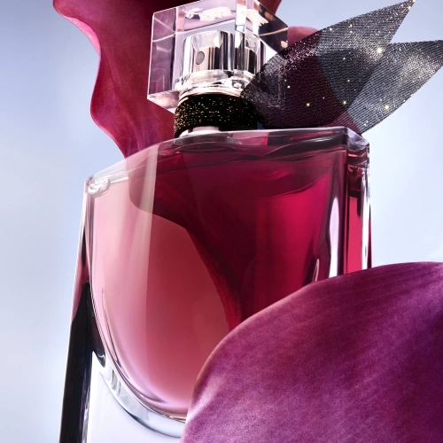 LA VIE EST BELLE L'ELIXIR Refillable Eau de Parfum 3614274169706_1.jpg
