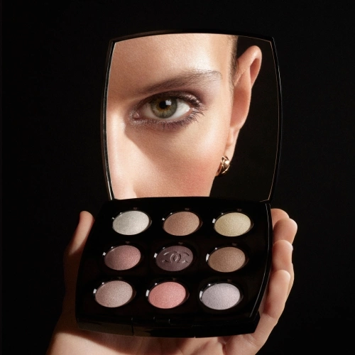 OMBRES À PAUPIÈRES The 9 Shadows Multi-Effect Limited Edition 3145891515879_5.jpg