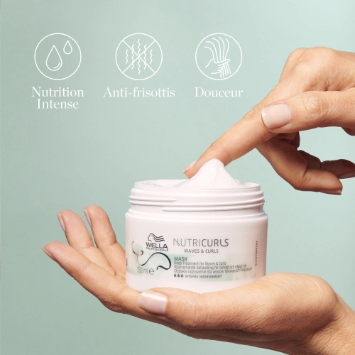 NUTRICURLS Masque profond anti-frisottis pour cheveux ondulés et bouclés 1110.31_3.jpg