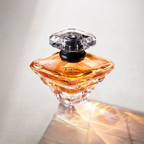TRÉSOR Eau de Parfum Gift Set 3614274424010_3.jpg