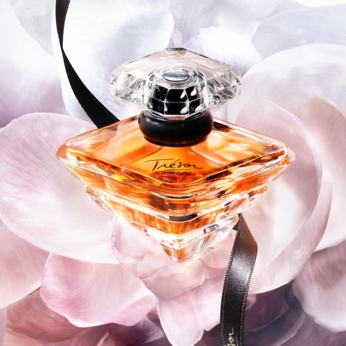 TRÉSOR Eau de Parfum Gift Set 3614274424010_6.jpg