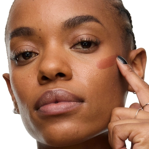 MAKE ME BLUSH Blush crème lumineux effet sculptant 3614274932553_2.jpg