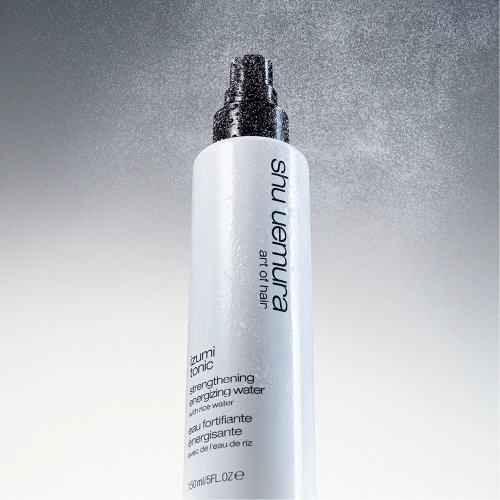 IZUMI x ESSENCE Shampoo and hair care products for hair in need of shine, protection, and strengthening 3474637385378_5.jpg