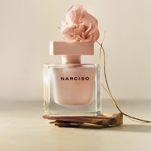 NARCISO Coffret eau de parfum poudrée 3423222144982_2.jpg