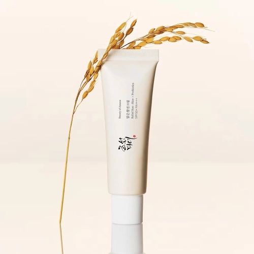 RELIEF SUN: RICE + NIACINAMIDE SPF50 Crème solaire à base de riz visuel 5.jpg