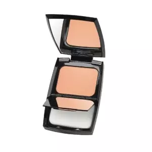 TEINT IDOLE ULTRA COMPACT  Fini Mat Longue Durée, Sans Retouche - Matifiant