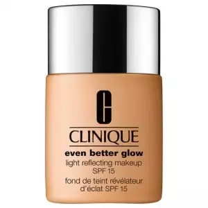 EVEN BETTER GLOW Light Reflecting Makeup Broad Spectrum SPF 15