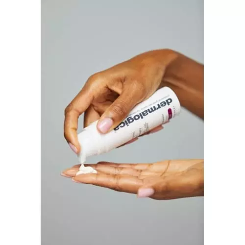 DYNAMIC SKIN RECOVERY SPF50 Fluide hydratant réparateur SPF50 666151031098_visuel_3