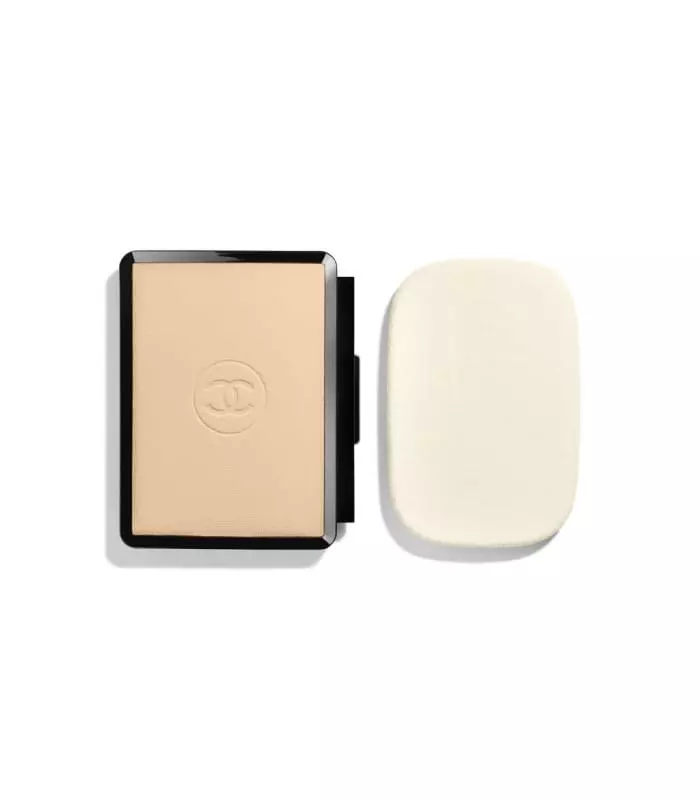 CHANEL Natural Finish Pressed Powder - Colour Clair (83 BAM) ❤ liked on  Polyvore featuring beauty products, makeup, fac…