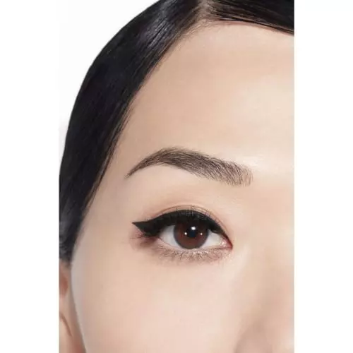 LE LINER DE CHANEL High-precision, long-lasting and waterproof liquid eyeliner 3145891875126.jpg