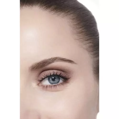 LES 4 OMBRES MULTI-EFFECT QUADRA EYESHADOW 3145891643282.jpg