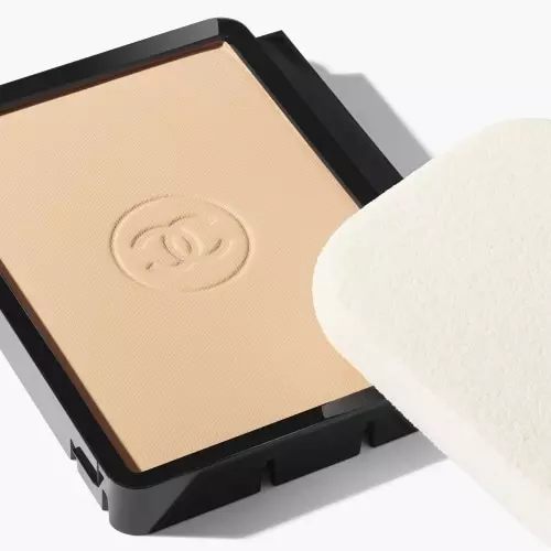 CHANEL ULTRA LE TEINT COMPACT HIGH-HOLD COMPLEXION ULTRA COMFORT - ZERO-DEFECT FINISH Recharge 3145891557121.jpg