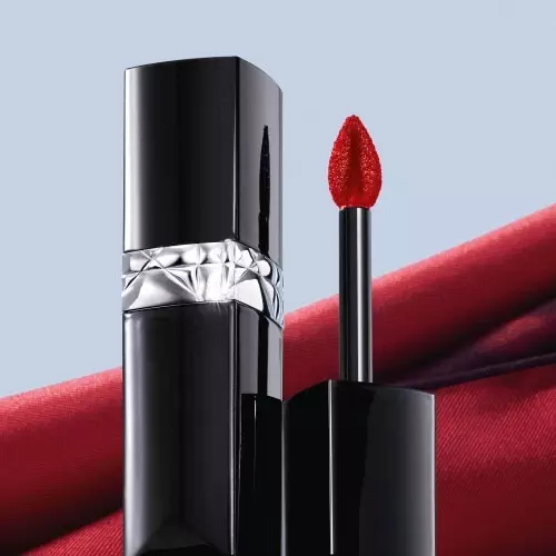 ROUGE DIOR FOREVER LIQUID LACQUER Rouge à lèvres liquide sans transfert - fini brillant ultra-pigmenté 3348901691642_4.jpg