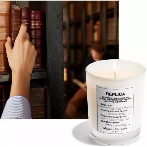 WHISPERS IN THE LIBRARY Oriental scented candle Screenshot 2024-01-26 at 10-42-51 P10026080_1.jpg (Image JPEG 1500 × 1500 pixels) - Redimensionnée (61%).png