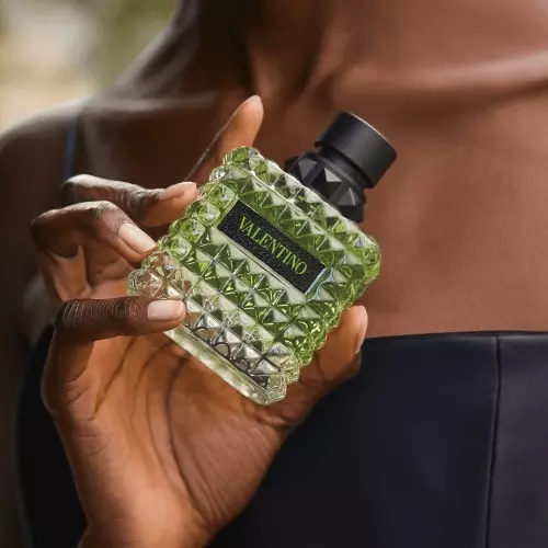 BORN IN ROMA GREEN STRAVAGANZA DONNA Eau de Parfum Pour Elle Florale Ambrée Boisée Green Stravaganza Donna (7).png