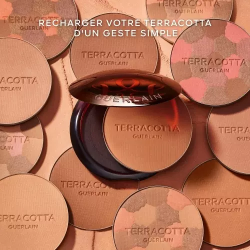 TERRACOTTA La Poudre Bronzante 96% ingredients of natural origin - Refill 3346470440425_1.jpg