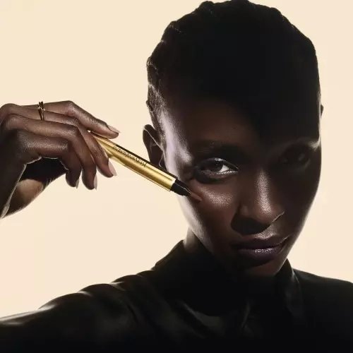 TOUCHE ÉCLAT LE STYLO Anti-Terne et Illuminateur de teint 3614272374720_7.jpg