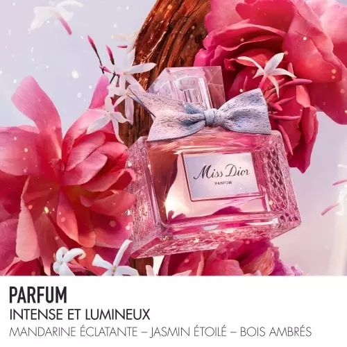 MISS DIOR Parfum: Intense floral, fruity and woody notes 3348901708920_2.jpg