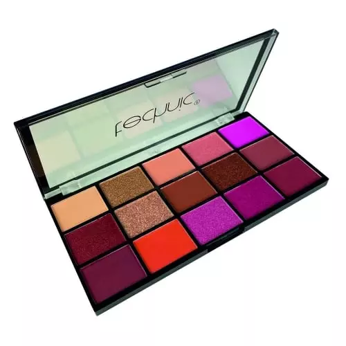 TECHNIC Technic Hot Love Pressed Pigment Palette 20536_OPEN_HIRES.jpg