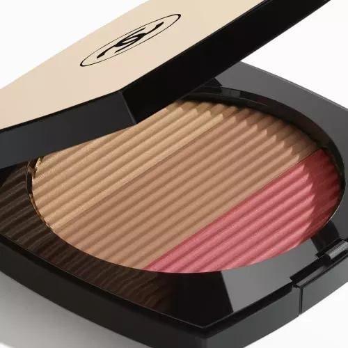LES BEIGES Harmonie de trois poudres belle mine, poudre bronzante, blush et enlumineur 3145891863680_1.jpg