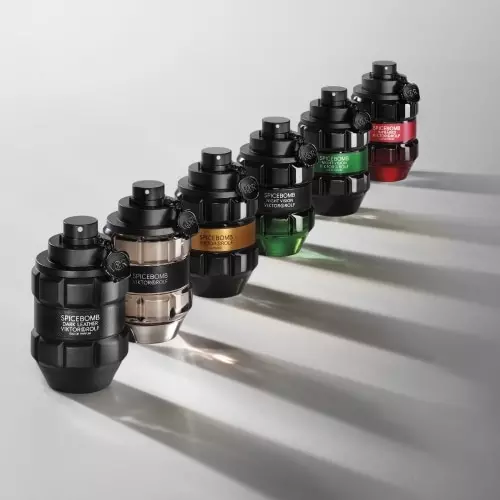 SPICEBOMB DARK LEATHER Enigmatic, sensual eau de parfum for men 3614274158113_7.jpg