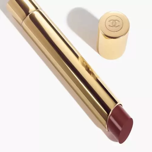 ROUGE ALLURE L'EXTRAIT Le rouge haute intensité. extrait de lumière et de soin 3145891639476_3.jpg