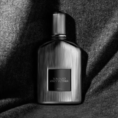 GREY VETIVER Perfume spray 888066124041_3.jpg