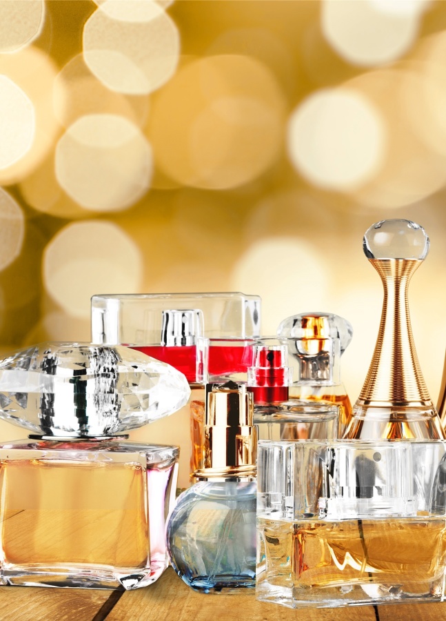 Eau de parfum ou Eau de toilette : quelles différences - Parfumdo