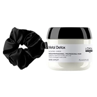 Un mini masque et un chouchou